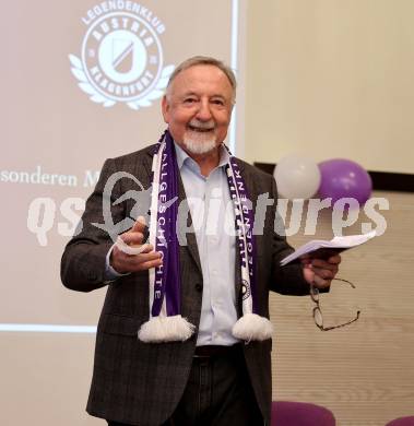Fussball. Buchpraesentation 105 Jahre SK Austria Klagenfurt.  Willy Haslitzer.   Klagenfurt, am 10.12.2025.
Foto: Kuess
www.qspictures.net
---
pressefotos, pressefotografie, kuess, qs, qspictures, sport, bild, bilder, bilddatenbank