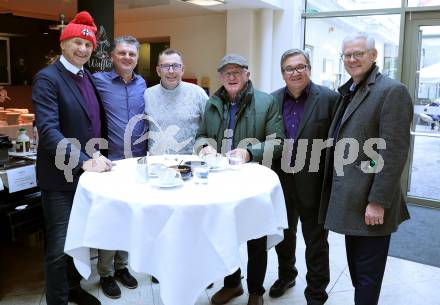 Fussball. Buchpraesentation 105 Jahre SK Austria Klagenfurt.  Manfred Mertel, Werner Pietsch.   Klagenfurt, am 10.12.2025.
Foto: Kuess
www.qspictures.net
---
pressefotos, pressefotografie, kuess, qs, qspictures, sport, bild, bilder, bilddatenbank