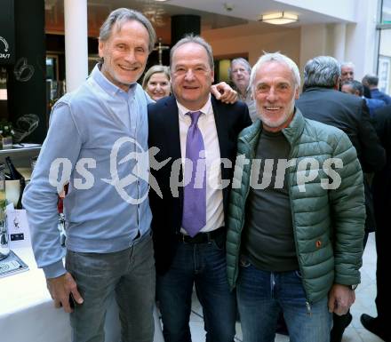 Fussball. Buchpraesentation 105 Jahre SK Austria Klagenfurt.  Werner Bergler, Hans-Peter Buchleitner, Werner Oberrisser.   Klagenfurt, am 10.12.2025.
Foto: Kuess
www.qspictures.net
---
pressefotos, pressefotografie, kuess, qs, qspictures, sport, bild, bilder, bilddatenbank