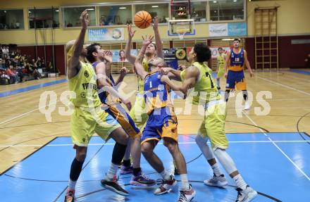 Basketball 2. Liga 2025/2026. Grunddurchgang 8. Runde. W&Atilde;&para;rthersee Piraten  gegen BBU Salzburg. Shawn L. Ray, Jan-Arne Apschner, Marcus Holyfield  (Piraten), Oskar Schmit, Tomy Ezequiel Vicente (Salzburg). Klagenfurt, am 13.12.2025.
Foto: Kuess
---
pressefotos, pressefotografie, kuess, qs, qspictures, sport, bild, bilder, bilddatenbank