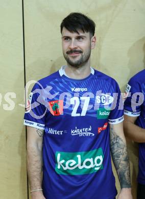 Handball Bundesliga. HLA. SC Ferlach gegen HSG Xentis Lipizzanerheimat. Luka Pernovsek   (SCF) Ferlach, am 13.12.2025.
Foto: Kuess
www.qspictures.net

---
pressefotos, pressefotografie, kuess, qs, qspictures, sport, bild, bilder, bilddatenbank