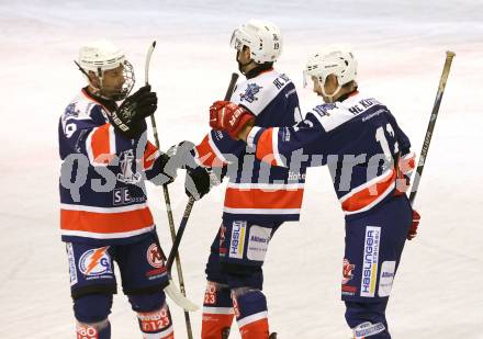 Eishockey AHC Division III Mitte.  EC Arnoldstein gegen HC Koettern I. Torjubel Johannes Reichel, Martin Leitner  (Koettern). Velden,  am 19.12.2025.
Foto: Kuess
www.qspictures.net
---
pressefotos, pressefotografie, kuess, qs, qspictures, sport, bild, bilder, bilddatenbank