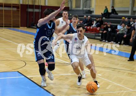 Basketball 2. Liga 2025/2026. Grunddurchgang 11. Runde.  KOS Celovec gegen Vienna Timberwolves.  Jure Bavdek (KOS), Kerim Dragolj  (Vienna). Klagenfurt, am 20.12.2025.
Foto: Kuess
---
pressefotos, pressefotografie, kuess, qs, qspictures, sport, bild, bilder, bilddatenbank
