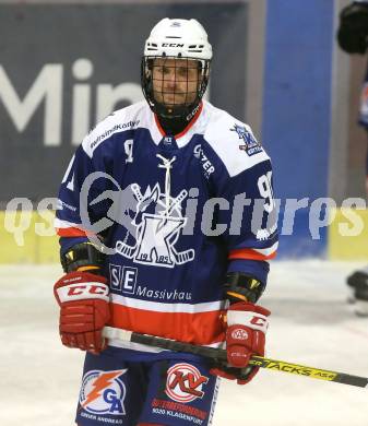 Eishockey AHC Division III Mitte.  EC Arnoldstein gegen HC Koettern I.    Stefan Geier   (Koettern). Velden,  am 19.12.2025.
Foto: Kuess
www.qspictures.net
---
pressefotos, pressefotografie, kuess, qs, qspictures, sport, bild, bilder, bilddatenbank