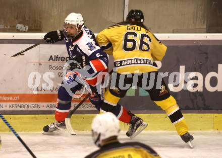Eishockey AHC Division III Mitte.  EC Arnoldstein gegen HC Koettern I. Guido Galli (Arnoldstein),  Johannes Reichel  (Koettern). Velden,  am 19.12.2025.
Foto: Kuess
www.qspictures.net
---
pressefotos, pressefotografie, kuess, qs, qspictures, sport, bild, bilder, bilddatenbank