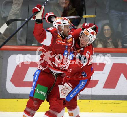 Eishockey ICE Bundesliga.  Winn2day ICE Hockey League. KAC gegen VSV. Torjubel Jan Mursak, Tobias Sablattnig  (KAC). Klagenfurt, am 27.12.2025.
Foto: Kuess
www.qspictures.net
---
pressefotos, pressefotografie, kuess, qs, qspictures, sport, bild, bilder, bilddatenbank