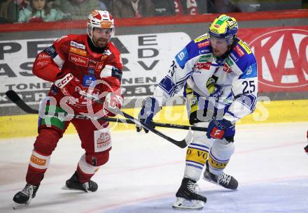 Eishockey ICE Bundesliga.  Winn2day ICE Hockey League. KAC gegen VSV. Joshua Teves  (KAC),  Brett Richie  (VSV). Klagenfurt, am 27.12.2025.
Foto: Kuess
www.qspictures.net
---
pressefotos, pressefotografie, kuess, qs, qspictures, sport, bild, bilder, bilddatenbank
