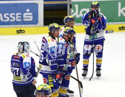 Eishockey ICE Bundesliga.  Winn2day ICE Hockey League. VSV gegen HCB Suedtirol Alperia  Brett Richie, Mark Katic,  (VSV). Villach, am 28.12.2025.
Foto: Kuess
www.qspictures.net
---
pressefotos, pressefotografie, kuess, qs, qspictures, sport, bild, bilder, bilddatenbank