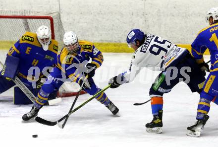 Eishockey AHC Division I. Althofen gegen Steindorf. RAINER, Oliver    (Althofen), GELFANOV, Ruslan  (Steindorf). Althofen, am 3.1.2026.
Foto: Kuess
www.qspictures.net
---
pressefotos, pressefotografie, kuess, qs, qspictures, sport, bild, bilder, bilddatenbank