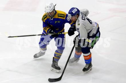 Eishockey AHC Division I. Althofen gegen Steindorf.  RAINER, Oliver  (Althofen),  MAURER, Julian (Steindorf). Althofen, am 3.1.2026.
Foto: Kuess
www.qspictures.net
---
pressefotos, pressefotografie, kuess, qs, qspictures, sport, bild, bilder, bilddatenbank