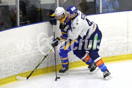 Eishockey AHC Division I. Althofen gegen Steindorf.  Kevin Schettina (Althofen), Martin Oraze  (Steindorf). Althofen, am 3.1.2026.
Foto: Kuess
www.qspictures.net
---
pressefotos, pressefotografie, kuess, qs, qspictures, sport, bild, bilder, bilddatenbank