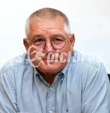 Eishockey. KAC. Legenden.  Hans Sulzer,  Klagenfurt, am 6.11.2025.
Foto: Kuess
www.qspictures.net
---
pressefotos, pressefotografie, kuess, qs, qspictures, sport, bild, bilder, bilddatenbank