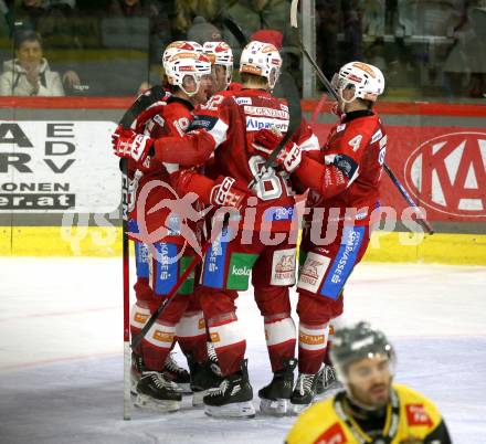 Eishockey ICE Bundesliga.  Winn2day ICE Hockey League. KAC gegen HC Falkenstein Pustertal Torjubel David Waschnig, Thimo Nickl, Finn Van ee, Joshua Teves (KAC). Klagenfurt, am 5.1.2026
Foto: Kuess
www.qspictures.net
---
pressefotos, pressefotografie, kuess, qs, qspictures, sport, bild, bilder, bilddatenbank