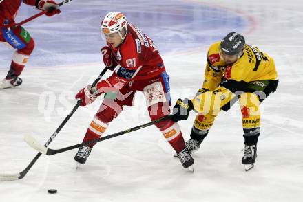 Eishockey ICE Bundesliga.  Winn2day ICE Hockey League. KAC gegen HC Falkenstein Pustertal.  Finn Van Ee  (KAC),    Nick Saracino (Pustertal). Klagenfurt, am 5.1.2026
Foto: Kuess
www.qspictures.net
---
pressefotos, pressefotografie, kuess, qs, qspictures, sport, bild, bilder, bilddatenbank