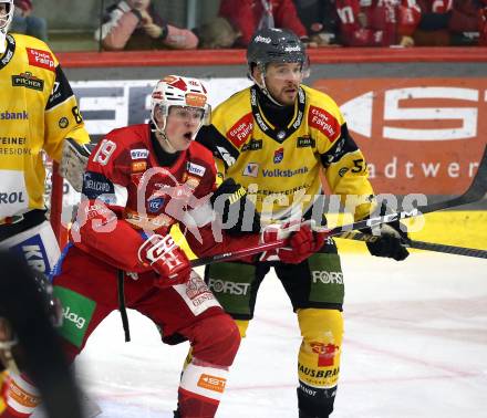 Eishockey ICE Bundesliga.  Winn2day ICE Hockey League. KAC gegen HC Falkenstein Pustertal  David Waschnig (KAC),  Luca Zanatta  (Pustertal). Klagenfurt, am 5.1.2026
Foto: Kuess
www.qspictures.net
---
pressefotos, pressefotografie, kuess, qs, qspictures, sport, bild, bilder, bilddatenbank