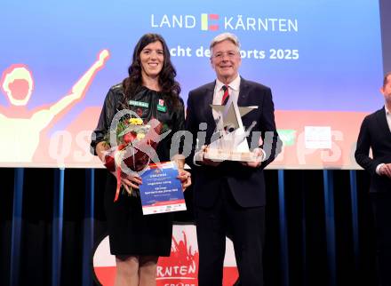 Nacht des Sports 2025 Ehrungen des Kaerntner Sportjahres 2025.  Sportlergala. Magdalena Lobnig, LH Peter Kaiser  . Velden, am 22.12.2025. 
Foto: Kuess
www.qspictures.net
---
pressefotos, pressefotografie, kuess, qs, qspictures, sport, bild, bilder, bilddatenbank