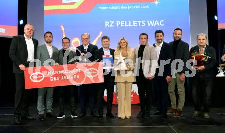 Nacht des Sports 2025 Ehrungen des Kaerntner Sportjahres 2025.  Sportlergala. Mannschaft des Jahres. WAC. Rene Renner, Horst Noessler, Dietmar Riegler, Waltraud Riegler, Christian Puff, Dietmar Triebnig . Velden, am 22.12.2025. 
Foto: Kuess
www.qspictures.net
---
pressefotos, pressefotografie, kuess, qs, qspictures, sport, bild, bilder, bilddatenbank