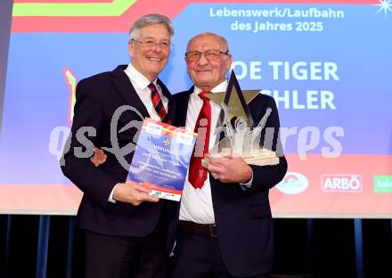 Nacht des Sports 2025 Ehrungen des Kaerntner Sportjahres 2025.  Sportlergala. LH Peter Kaiser, Joe Tiger Pachler . Velden, am 22.12.2025. 
Foto: Kuess
www.qspictures.net
---
pressefotos, pressefotografie, kuess, qs, qspictures, sport, bild, bilder, bilddatenbank
