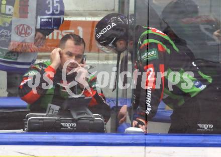 Eishockey ICE Bundesliga.  Winn2day ICE Hockey League. VSV gegen KAC.  Schiedsrichter. Villach, am 9.1.2026.
Foto: Kuess
www.qspictures.net
---
pressefotos, pressefotografie, kuess, qs, qspictures, sport, bild, bilder, bilddatenbank