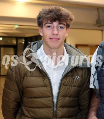 Spitze in Schule und Sport. Wildwassersport. Kanu. Max Steinbrenner.  Klagenfurt, am 16.12.2025.
Foto: Kuess
---
pressefotos, pressefotografie, kuess, qs, qspictures, sport, bild, bilder, bilddatenbank