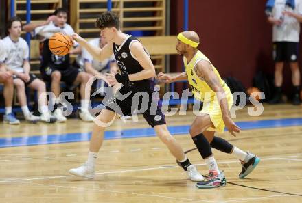 Basketball 2. Liga 2025/2026. Grunddurchgang 15. Runde.  Woerthersee Piraten gegen Vienna United.  Shawn L. Ray  (Piraten), Daniel Pillwein  (Vienna). Klagenfurt, am 24.1.2026
Foto: Kuess
---
pressefotos, pressefotografie, kuess, qs, qspictures, sport, bild, bilder, bilddatenbank