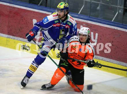 Eishockey ICE Bundesliga.  Winn2day ICE Hockey League. VSV gegen Graz99ers  Maximilian Rebernig (VSV),   Kevin Roy  (Graz). Villach, am 30.12.2025.
Foto: Kuess
www.qspictures.net
---
pressefotos, pressefotografie, kuess, qs, qspictures, sport, bild, bilder, bilddatenbank