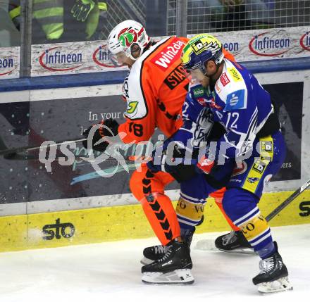 Eishockey ICE Bundesliga.  Winn2day ICE Hockey League. VSV gegen Graz99ers  John Hughes (VSV), Paul Stapelfeldt   (Graz). Villach, am 30.12.2025.
Foto: Kuess
www.qspictures.net
---
pressefotos, pressefotografie, kuess, qs, qspictures, sport, bild, bilder, bilddatenbank