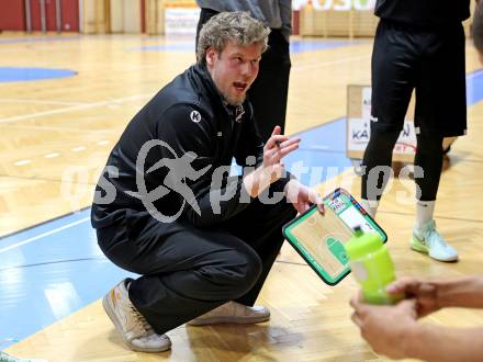 Basketball 2. Liga 2025/2026. Grunddurchgang 17. Runde.  KOS Celovec gegen Union Deutsch Wagram Alligators.  Trainer Mark Laurencik  (UDW Alligators). Klagenfurt, am 7.2.2026
Foto: Kuess
---
pressefotos, pressefotografie, kuess, qs, qspictures, sport, bild, bilder, bilddatenbank