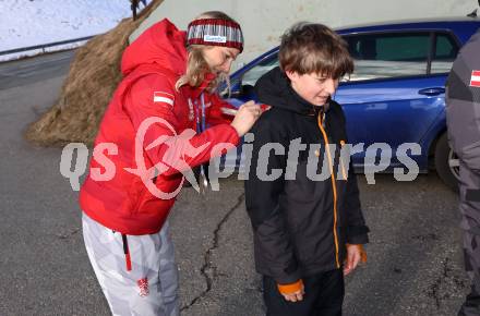 Snowboard. Empfang Silbermedaillengewinnerin bei Olympia Sabine Payer.  Sabine Payer, . Simonhoehe,  am 15.2.2026.
Foto: Kuess
www.qspictures.net
---
pressefotos, pressefotografie, kuess, qs, qspictures, sport, bild, bilder, bilddatenbank