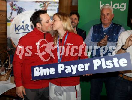Snowboard. Empfang Silbermedaillengewinnerin bei Olympia Sabine Payer.  Alex Payer, Sabine Payer, . Simonhoehe,  am 15.2.2026.
Foto: Kuess
www.qspictures.net
---
pressefotos, pressefotografie, kuess, qs, qspictures, sport, bild, bilder, bilddatenbank