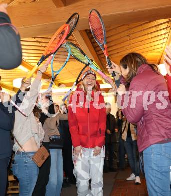 Snowboard. Empfang Silbermedaillengewinnerin bei Olympia Sabine Payer.  Sabine Payer, . Simonhoehe,  am 15.2.2026.
Foto: Kuess
www.qspictures.net
---
pressefotos, pressefotografie, kuess, qs, qspictures, sport, bild, bilder, bilddatenbank