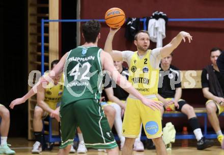 Basketball 2. Liga 2025/2026. Grunddurchgang 19. Runde.  Woerthersee Piraten gegen Dornbirn Lions.  Tim Huber  (Piraten),  Noah Hupmann (Dornbirn). Klagenfurt, am 21.2.2026
Foto: Kuess
---
pressefotos, pressefotografie, kuess, qs, qspictures, sport, bild, bilder, bilddatenbank