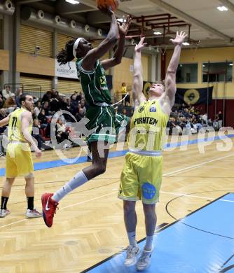 Basketball 2. Liga 2025/2026. Grunddurchgang 19. Runde.  Woerthersee Piraten gegen Dornbirn Lions.   Luca Umile (Piraten), Aristote Bissokot  (Dornbirn). Klagenfurt, am 21.2.2026
Foto: Kuess
---
pressefotos, pressefotografie, kuess, qs, qspictures, sport, bild, bilder, bilddatenbank