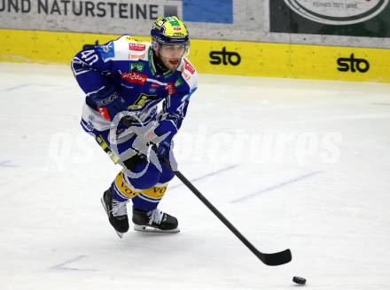 Eishockey ICE Bundesliga.  Winn2day ICE Hockey League. VSV gegen Graz99ers Elias Wallenta   (VSV). Villach, am 30.12.2025.
Foto: Kuess
www.qspictures.net
---
pressefotos, pressefotografie, kuess, qs, qspictures, sport, bild, bilder, bilddatenbank