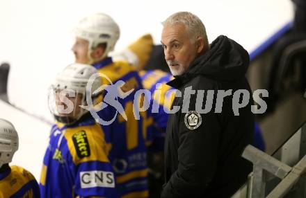 Eishockey AHC Division I. Althofen gegen Steindorf. Trainer Gerald Ressmann (Althofen). Althofen, am 3.1.2026.
Foto: Kuess
www.qspictures.net
---
pressefotos, pressefotografie, kuess, qs, qspictures, sport, bild, bilder, bilddatenbank