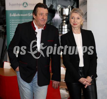 Verleihung des Gro&Atilde;�en Goldenen Ehrenzeichens an Landeshauptmann a.D. Franz Voves.  Hans Schaunig, LHStv.in Gaby Schaunig.  Klagenfurt, am 16.2.2026.
Foto: Kuess
www.qspictures.net
---
pressefotos, pressefotografie, kuess, qs, qspictures, sport, bild, bilder, bilddatenbank