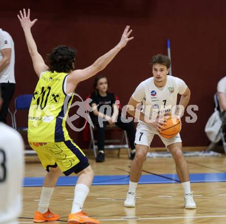 Basketball 2. Liga 2025/2026. Grunddurchgang 20. Runde.  KOS gegen Future Team Steiermark.  David Popp  (KOS),  Moritz Gauster (Steiermark). Klagenfurt, am 28.2.2026
Foto: Kuess
---
pressefotos, pressefotografie, kuess, qs, qspictures, sport, bild, bilder, bilddatenbank
