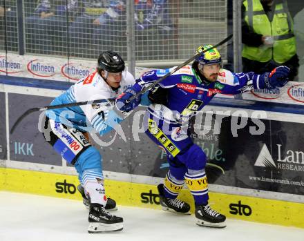 Eishockey ICE Bundesliga.  Winn2day ICE Hockey League. VSV gegen Black Wings Linz.   Adam Helewka  (VSV),  Brian Lebler   (Linz). Villach, am 4.3.2026.
Foto: Kuess
www.qspictures.net
---
pressefotos, pressefotografie, kuess, qs, qspictures, sport, bild, bilder, bilddatenbank
