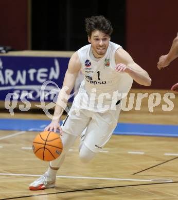 Basketball 2. Liga 2025/2026. Grunddurchgang 21. Runde.  KOS gegen Woerthersee Piraten.    Simon Siencnik (KOS),  Klagenfurt, am 8.3.2026
Foto: Kuess
---
pressefotos, pressefotografie, kuess, qs, qspictures, sport, bild, bilder, bilddatenbank