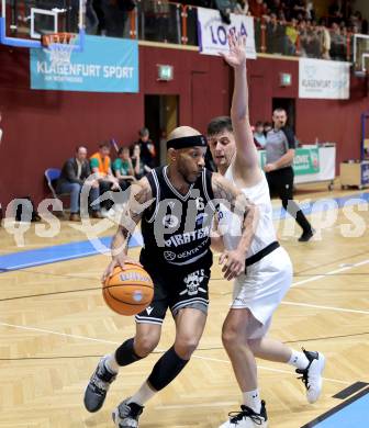 Basketball 2. Liga 2025/2026. Grunddurchgang 21. Runde.  KOS gegen Woerthersee Piraten.    Jure Bavdek (KOS),  Shawn L. Ray  (Piraten). Klagenfurt, am 8.3.2026
Foto: Kuess
---
pressefotos, pressefotografie, kuess, qs, qspictures, sport, bild, bilder, bilddatenbank