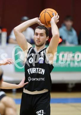 Basketball 2. Liga 2025/2026. Grunddurchgang 21. Runde.  KOS gegen Woerthersee Piraten.    Andreas Nuck (Piraten). Klagenfurt, am 8.3.2026
Foto: Kuess
---
pressefotos, pressefotografie, kuess, qs, qspictures, sport, bild, bilder, bilddatenbank