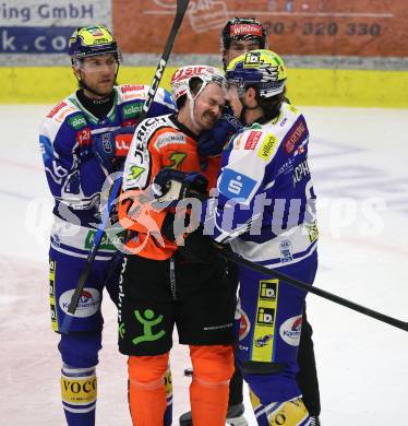 Eishockey ICE Bundesliga.  Winn2day ICE Hockey League. VSV gegen Graz99ers.   Guus Van Nes, Dylan Macpherson  (VSV),  Kevin Conley   (Graz). Villach, am 12.3.2026..
Foto: Kuess
www.qspictures.net
---
pressefotos, pressefotografie, kuess, qs, qspictures, sport, bild, bilder, bilddatenbank